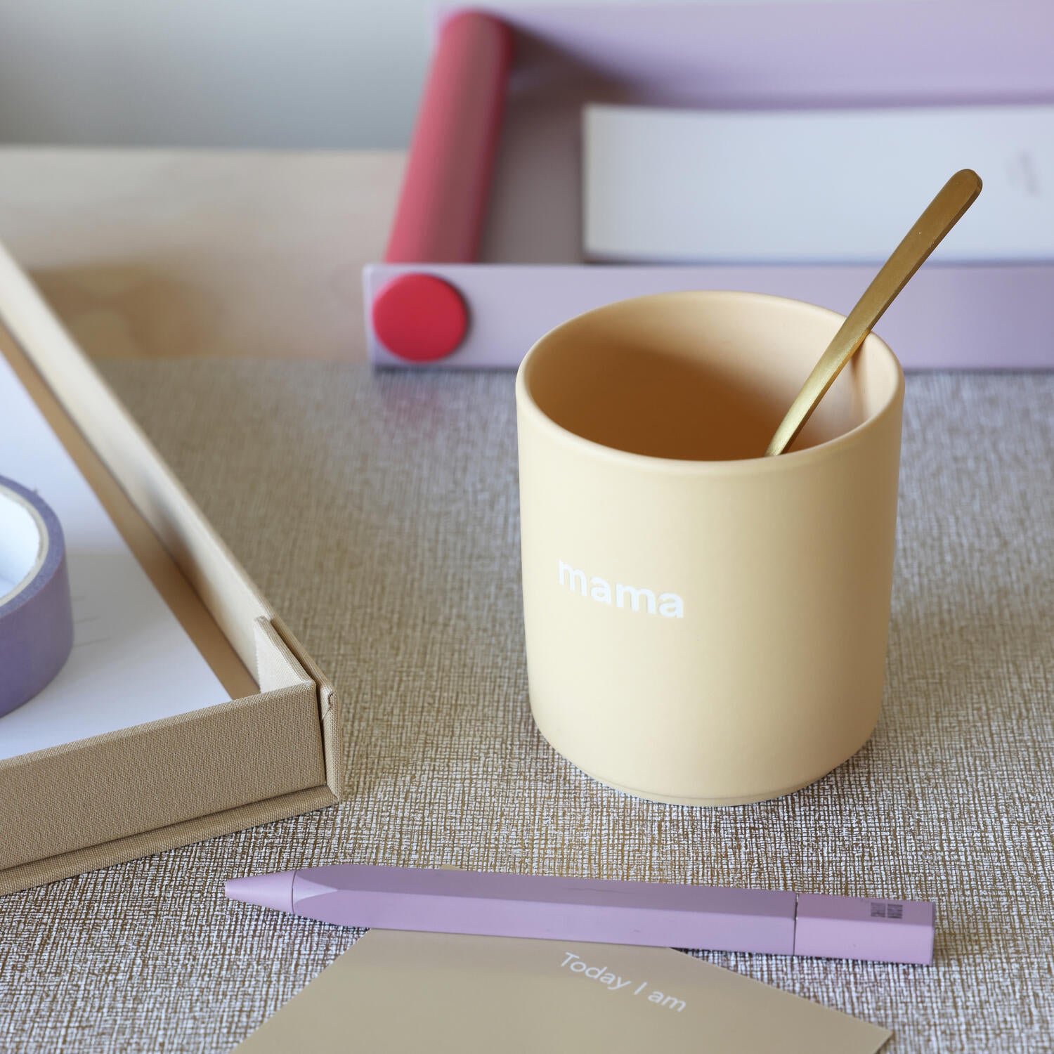 VIP Favourite kop, MOM Collection - Star Beige